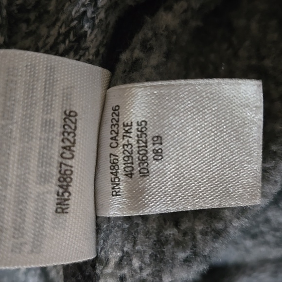 HOST PICK! PINK cropped sweater with hood - Picture 6 of 7